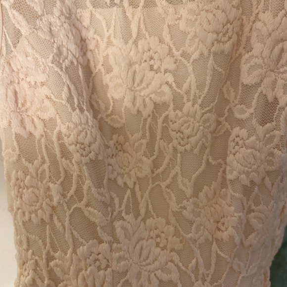Lauren Conrad Lace Dress - Picture 2 of 4